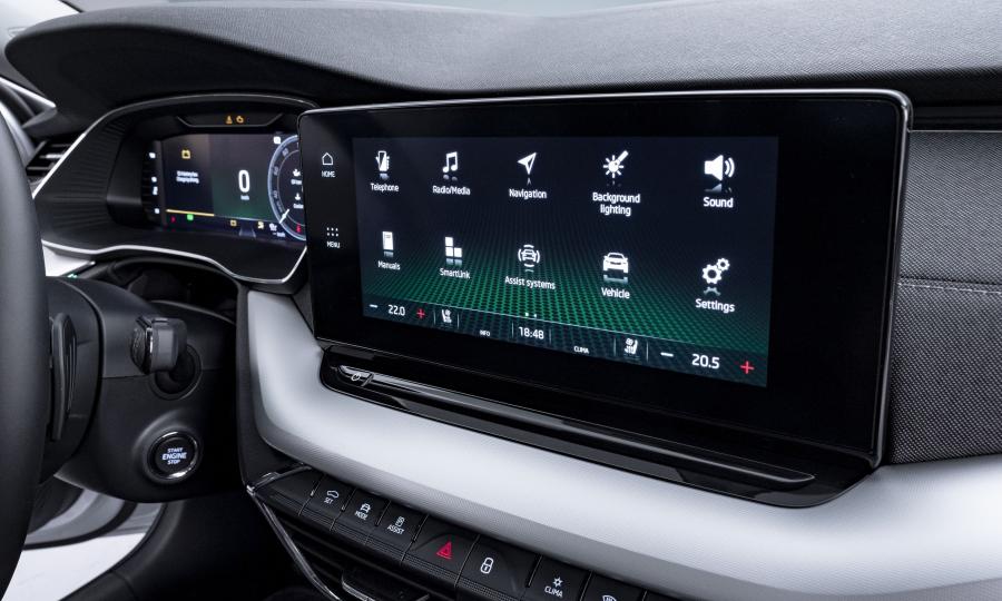 Детали интерьера Skoda Octavia Combi 2020 года  (WW) (фото 8 из 69)